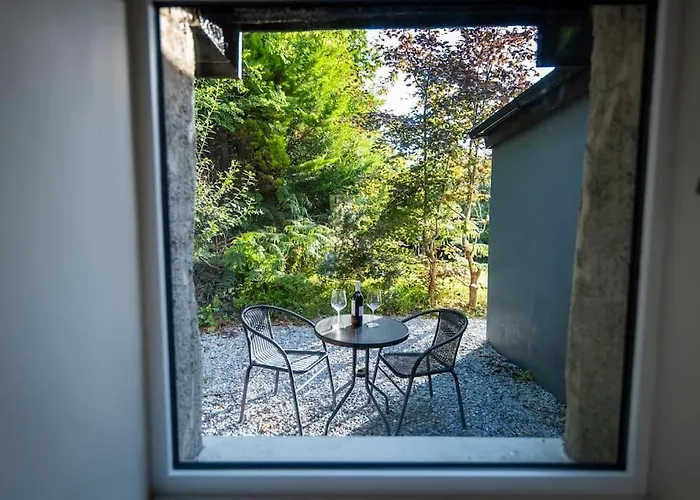 The Rose Apartment *