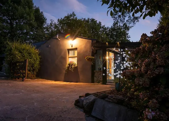 The Rose Apartment *